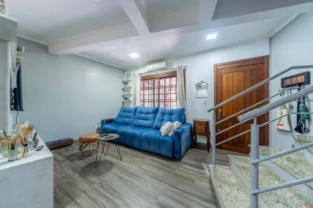 Sobrado com 3 Quartos à venda, 144m² no Jardim Itu, Porto Alegre
