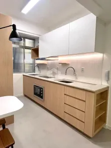 Apartamento com 1 Quarto à venda, 32m² no Cidade Baixa, Porto Alegre