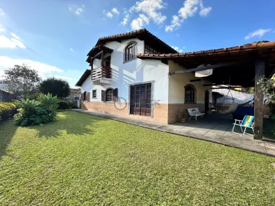 Casa com 5 Quartos à venda, 200m² no Tijuca, Teresópolis