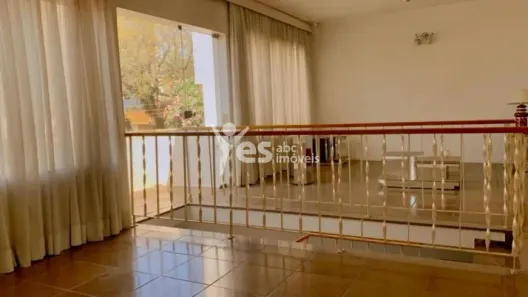 Casa com 3 Quartos à venda, 400m² no Vila Bastos, Santo André
