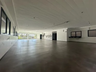 Prédio Comercial para alugar, 541m² no Swiss Park, Campinas