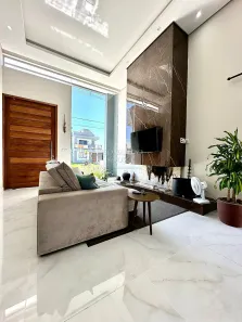 Casa de Condomínio com 3 Quartos à venda, 188m² no Laranjal, Pelotas