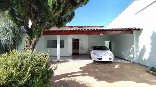 Casa com 5 Quartos à venda, 315m² no Cidade Jardim, Uberlândia