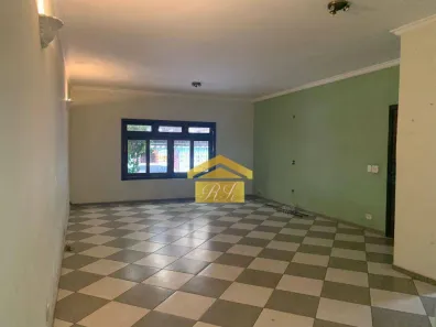 Sobrado com 3 Quartos à venda, 290m² no Jardim Itacolomi, São Paulo
