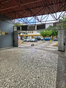 Ponto Comercial com 7 Quartos para alugar, 180m² no Buraquinho, Lauro de Freitas