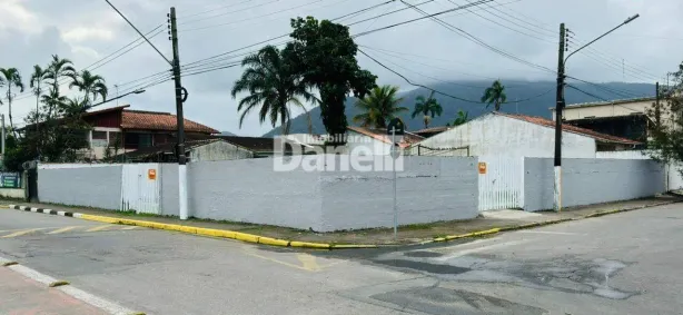 para alugar, 660m² no Centro, Ubatuba