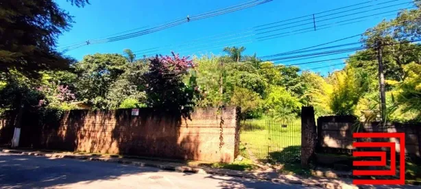 Lote/Terreno à venda, 2516m² no Jardim Estância Brasil, Atibaia