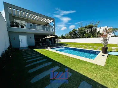 Sobrado com 4 Quartos à venda, 275m² no Atami, Pontal do Paraná