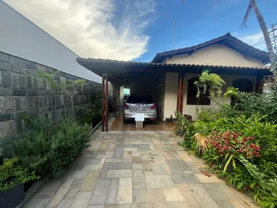 Casa com 4 Quartos à venda, 253m² no Alto Caiçaras, Belo Horizonte
