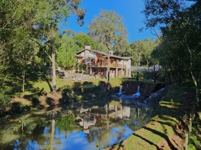 Casa com 5 Quartos à venda, 430m² no Linha Palmeiro, Farroupilha