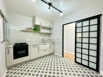 Apartamento com 2 Quartos à venda, 66m² no Coqueiros, Florianópolis