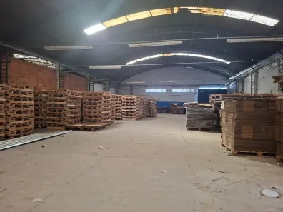 Galpão/Depósito/Armazém para alugar, 1000m² no Crespo, Manaus