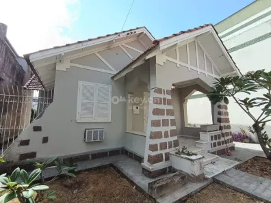 Casa com 3 Quartos para alugar, 190m² no Humaitá, Tubarão