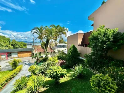 Casa com 3 Quartos à venda, 562m² no Abraão, Florianópolis