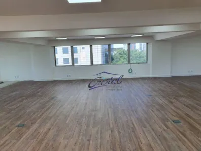 Sala Comercial para venda ou aluguel, 204m² no Cidade Monções, São Paulo