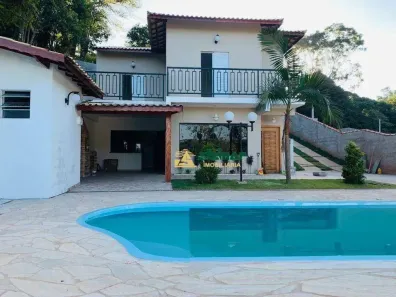 Sobrado com 4 Quartos à venda, 150m² no Jundiaizinho (Terra Preta), Mairiporã