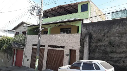 Casa com 3 Quartos à venda, 341m² no Santa Efigênia, Juiz de Fora