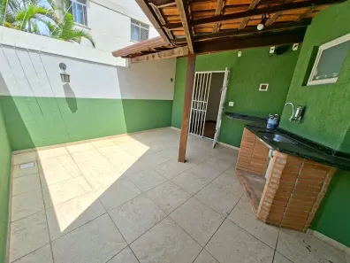 Apartamento com 2 Quartos para alugar, 70m² no Ouro Preto, Belo Horizonte