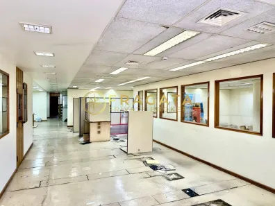 Sala Comercial à venda, 600m² no República, São Paulo
