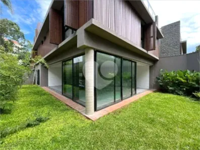 Casa de Condomínio com 3 Quartos à venda, 375m² no Vila Morumbi, São Paulo