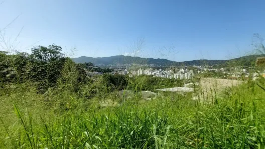 Lote/Terreno à venda, 649m² no Trindade, Florianópolis