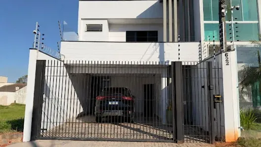Sobrado com 3 Quartos à venda, 189m² no Jardim Higienópolis, Maringá