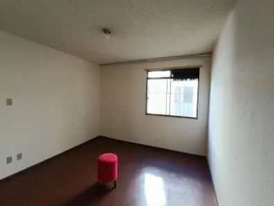 Apartamento com 3 Quartos para alugar, 73m² no Conjunto Frei Eugênio, Uberaba