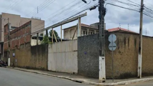 Imóvel Comercial à venda, 250m² no Ipaba, Ipaba