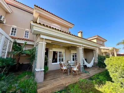 Casa de Condomínio com 4 Quartos à venda, 185m² no XANGRI-LÁ, Xangri-lá