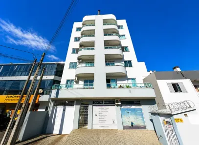 Apartamento com 2 Quartos para alugar, 70m² no Santa Maria, Chapecó