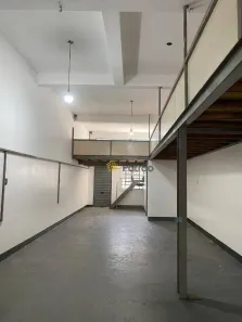 Prédio Comercial à venda, 221m² no Rudge Ramos, São Bernardo do Campo