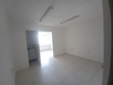 Sala Comercial para alugar, 39m² no Ceilândia Centro, Brasília
