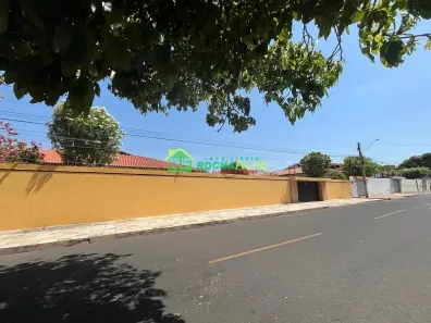 Imóvel Comercial com 4 Quartos para alugar, 800m² no Ininga, Teresina