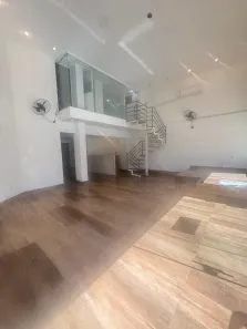 Ponto Comercial à venda, 180m² no Recreio dos Bandeirantes, Rio de Janeiro