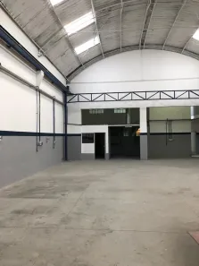 Galpão/Depósito/Armazém com 7 Quartos para alugar, 680m² no Mooca, São Paulo