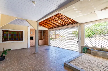 Casa com 4 Quartos para alugar, 432m² no São Braz, Curitiba