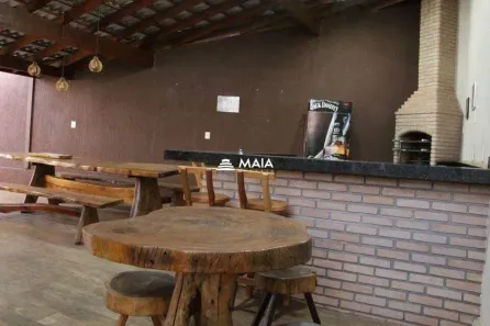 Casa com 3 Quartos à venda, 230m² no Jardim Nenê Gomes, Uberaba