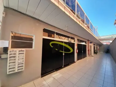 Sala Comercial para alugar, 34m² no Jardim dos Ipês, Cotia