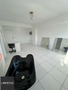 Sala Comercial com 1 Quarto para alugar, 32m² no Centro Histórico, Porto Alegre