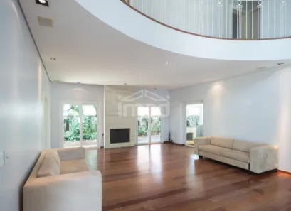 Sobrado com 4 Quartos para alugar, 650m² no Super Quadra Morumbi, São Paulo
