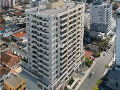 Apartamento com 3 Quartos à venda, 136m² no Barreiros, São José