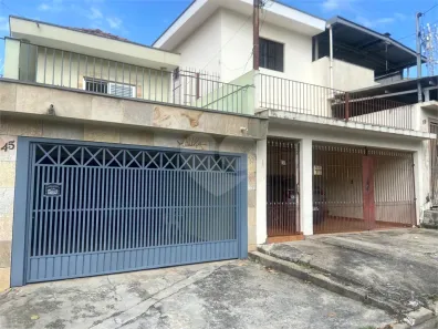 Casa com 3 Quartos para alugar, 159m² no Vila Ipojuca, São Paulo