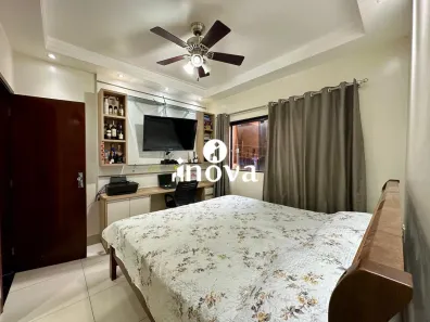 Casa com 4 Quartos à venda, 225m² no Jardim Espírito Santo, Uberaba