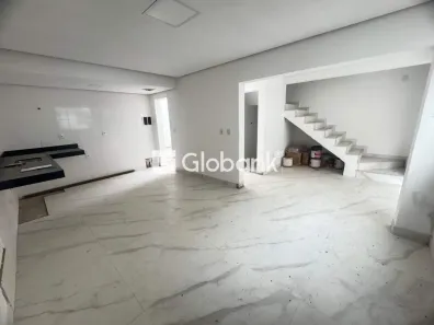 Casa com 2 Quartos à venda, 81m² no Jardim São Luiz, Montes Claros