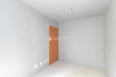 Apartamento com 2 Quartos para alugar, 40m² no Restinga, Porto Alegre