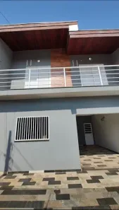 Casa com 3 Quartos à venda, 267m² no Parque Novo Mundo, Americana