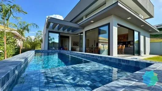 Casa com 4 Quartos à venda, 354m² no Residencial Parque Campos de Santo Antônio II, Itu