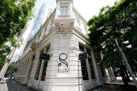 Sala Comercial para alugar, 78m² no Centro, Curitiba