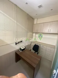 Sala Comercial à venda, 35m² no Centro, Jacareí