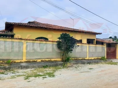 Casa com 2 Quartos à venda, 10m² no Bacaxá (Bacaxá), Saquarema